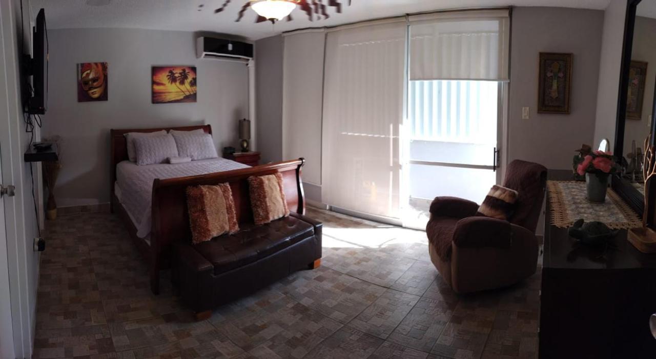 Apartamento Saint Tropez San Juan Exterior foto